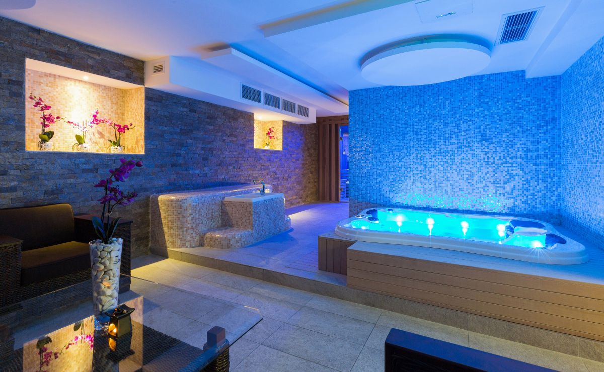 Los 4 mejores hoteles con jacuzzi en CDMX que no te puedes perder 1 Los mejores 5 hoteles con jacuzzi en CDMX que no te puedes perder